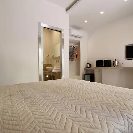 San Gabriele Relais Bed and Breakfast 3*