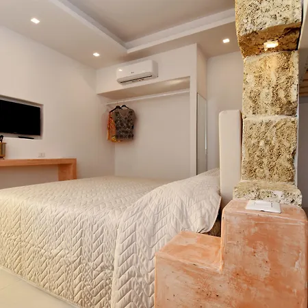 Couette-café San Gabriele Relais 3*
