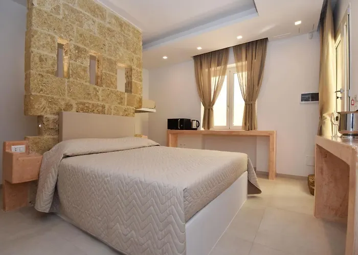 לינה וארוחת בוקר San Gabriele Relais 3*